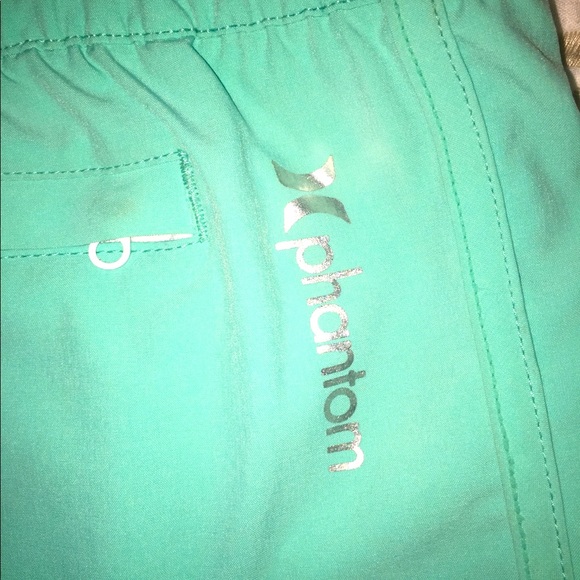 Hurley shorts - Picture 6 of 6
